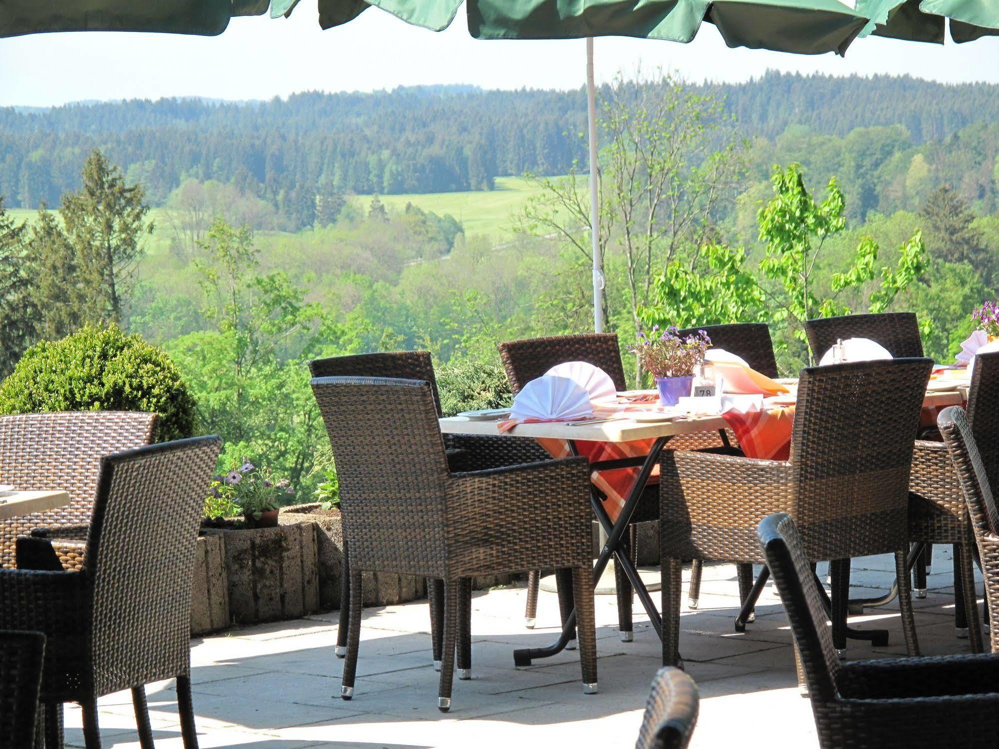 Jägerhof ****s Hotel 4*